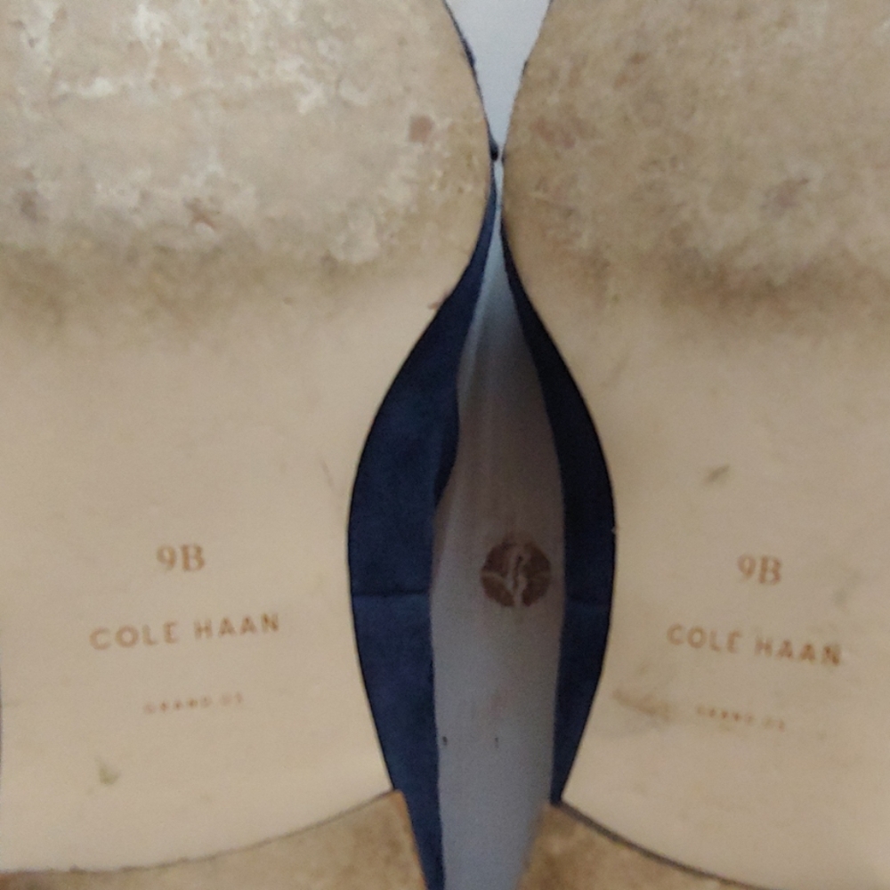 SOLD Cole Haan Hadley Detail Skimmer Flats - Picture 6 of 6